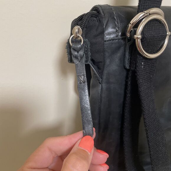 The Sak Ventura Convertible Backpack Distressed Black Leather Crossbody Handbag main image 2